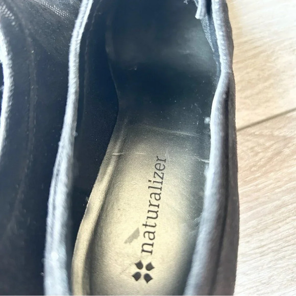 Naturalizer Timber Black Faux Suede Heeled Bootie Boots - Picture 8 of 14